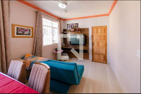 Sala de apartamento à venda com 3 quartos, 70m² em Califórnia, Belo Horizonte