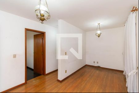 Sala de casa à venda com 3 quartos, 179m² em Parque Residencial Oratorio, São Paulo