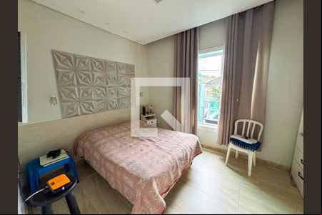 Quarto  de casa à venda com 3 quartos, 300m² em Califórnia, Belo Horizonte