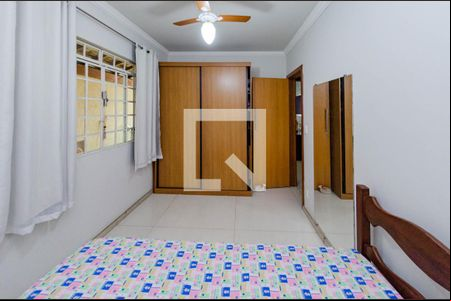 Quarto 1 de casa à venda com 3 quartos, 400m² em Caiçara-adelaide, Belo Horizonte