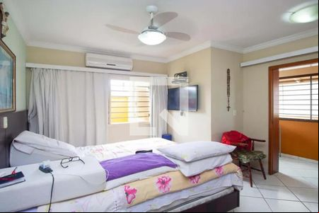 Quarto de casa à venda com 4 quartos, 400m² em Centro, São Leopoldo