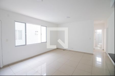 Sala de apartamento à venda com 3 quartos, 88m² em Parque das Industrias, Betim
