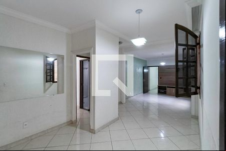 Sala 1 de casa à venda com 5 quartos, 485m² em Santa Terezinha, Belo Horizonte