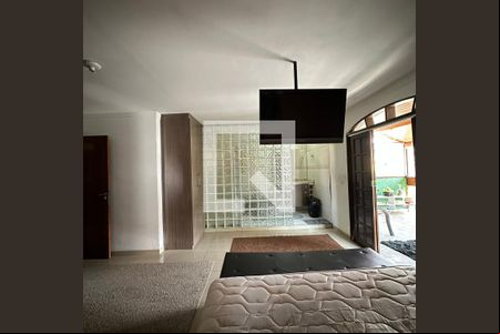 Suíte de casa à venda com 3 quartos, 250m² em Jardim Ester, São Paulo