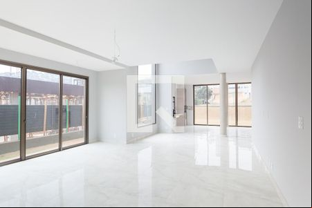 sala de casa de condomínio à venda com 4 quartos, 390m² em Alphaville, Nova Lima