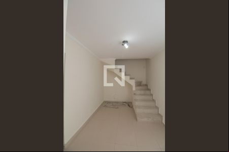 Sala de casa à venda com 2 quartos, 65m² em Vila Alpina, São Paulo