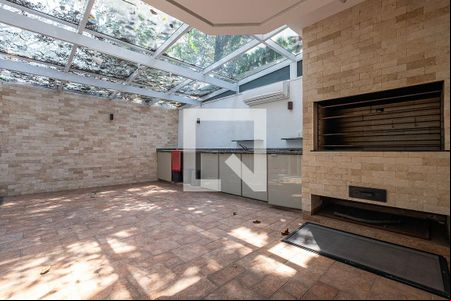 Quintal de casa de condomínio à venda com 3 quartos, 520m² em Alto de Pinheiros, São Paulo