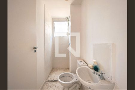 Banheiro de apartamento para alugar com 2 quartos, 41m² em Jardim Gilda Maria, São Paulo