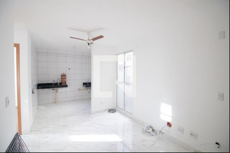 Sala de apartamento para alugar com 2 quartos, 44m² em Sapucaia Ii, Contagem