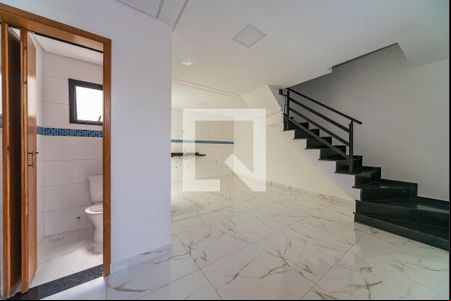Sala de casa para alugar com 2 quartos, 76m² em Jardim Santo Alberto, Santo André