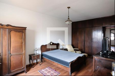 Suíte de casa para alugar com 3 quartos, 244m² em Olímpico, São Caetano do Sul