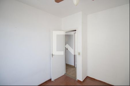 Quarto 2 de apartamento para alugar com 2 quartos, 45m² em Estrela do Norte, São Gonçalo