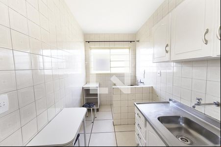 Cozinha de kitnet/studio à venda com 1 quarto, 37m² em Centro, São Leopoldo