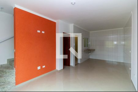 Sala de casa de condomínio à venda com 2 quartos, 112m² em Vila Alpina, São Paulo