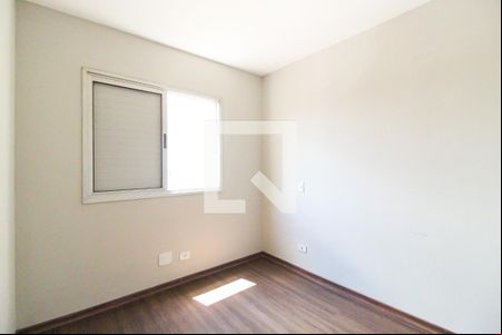 Quarto 1 de apartamento para alugar com 2 quartos, 48m² em Vila Carmosina, São Paulo