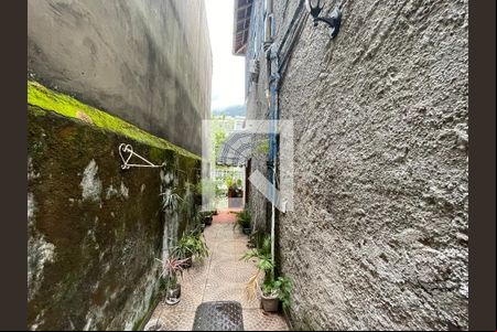 Entrada de casa para alugar com 1 quarto, 23m² em Tijuca, Rio de Janeiro