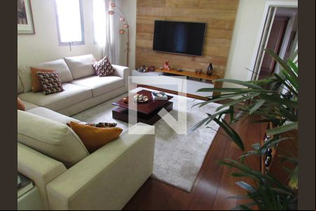 Sala de apartamento para alugar com 4 quartos, 155m² em Jardim Londrina, São Paulo