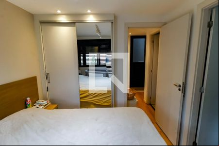 Suíte de casa de condomínio à venda com 2 quartos, 89m² em Real Parque, São Paulo