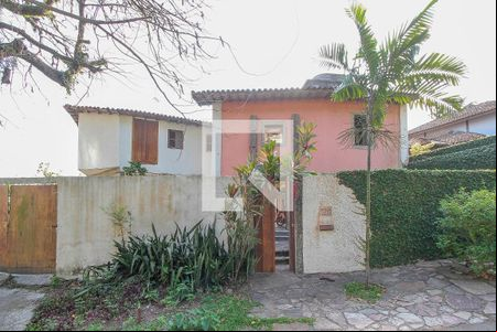 Fachada de casa de condomínio para alugar com 3 quartos, 250m² em Joá, Rio de Janeiro