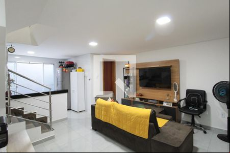 Sala de casa de condomínio à venda com 3 quartos, 105m² em São João Batista, Belo Horizonte