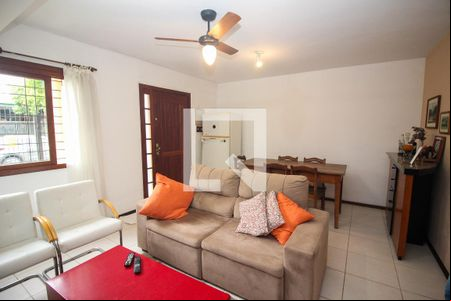 Sala de casa à venda com 4 quartos, 198m² em Camaquã, Porto Alegre