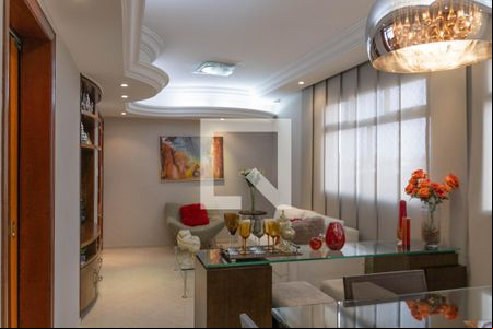 Sala de apartamento à venda com 4 quartos, 103m² em Carlos Prates, Belo Horizonte