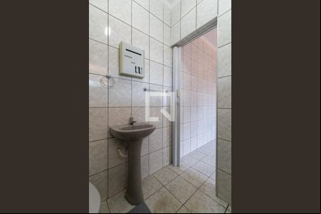 Banheiro de casa para alugar com 1 quarto, 43m² em Jardim Arize, São Paulo