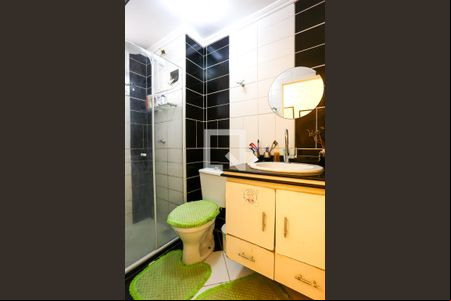 Banheiro de apartamento para alugar com 2 quartos, 49m² em Fazenda Morumbi, São Paulo