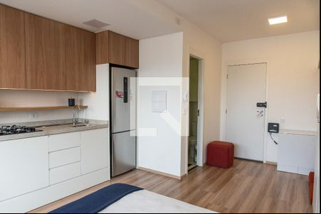Sala/quarto de kitnet/studio à venda com 1 quarto, 28m² em Vila Dom Pedro I, São Paulo