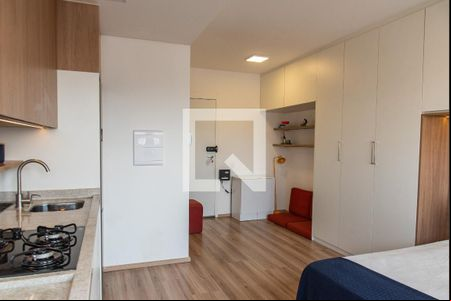 Sala/quarto de kitnet/studio à venda com 1 quarto, 28m² em Vila Dom Pedro I, São Paulo