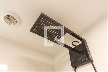 Banheiro de kitnet/studio à venda com 1 quarto, 28m² em Vila Dom Pedro I, São Paulo