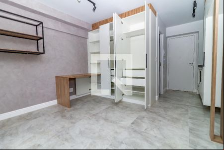 Sala / Quarto de kitnet/studio para alugar com 1 quarto, 30m² em Perdizes, São Paulo