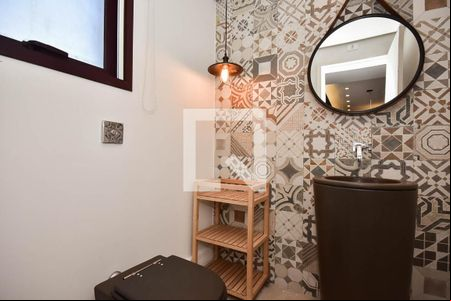 Lavabo de casa de condomínio à venda com 4 quartos, 570m² em Jardim Morumbi, São Paulo