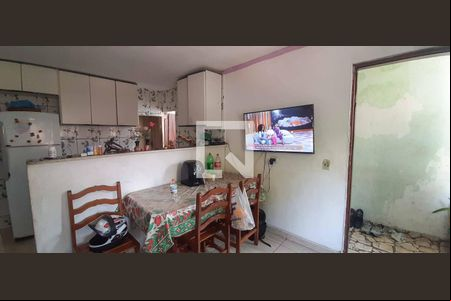 Sala de casa para alugar com 2 quartos, 375m² em São Pedro, Osasco