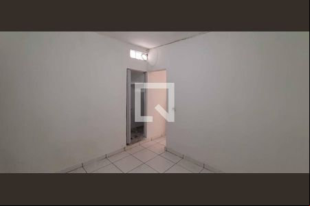 Quarto 2 de casa para alugar com 2 quartos, 30m² em São Pedro, Osasco