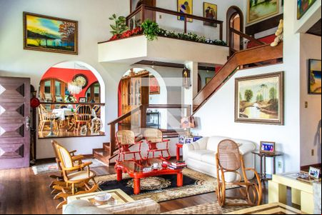 Sala de casa à venda com 3 quartos, 726m² em Vila Assunção, Porto Alegre