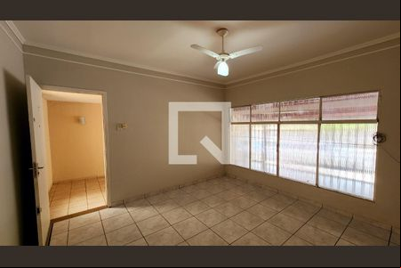 Sala de casa à venda com 4 quartos, 224m² em Jardim Italia, Jundiaí