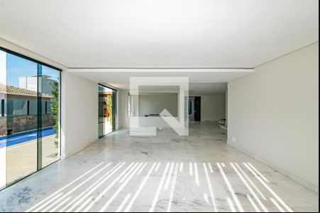 Sala de casa à venda com 5 quartos, 350m² em Buritis, Belo Horizonte