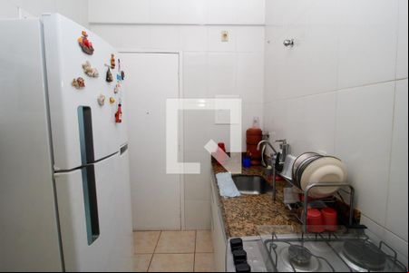 Cozinha de apartamento à venda com 3 quartos, 80m² em Barroca, Belo Horizonte