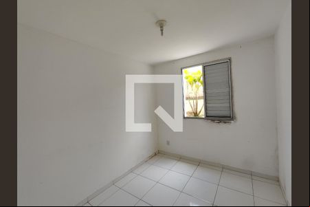 Quarto 2 de apartamento para alugar com 2 quartos, 45m² em Jardim Vista Alegre, Ferraz de Vasconcelos