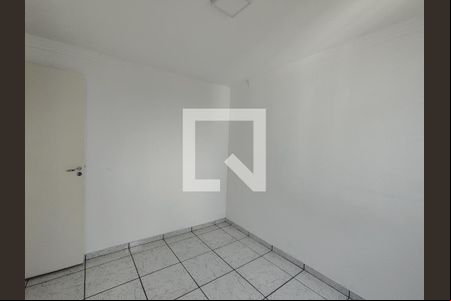 Quarto 2 de apartamento para alugar com 2 quartos, 42m² em Jardim Vista Alegre, Ferraz de Vasconcelos