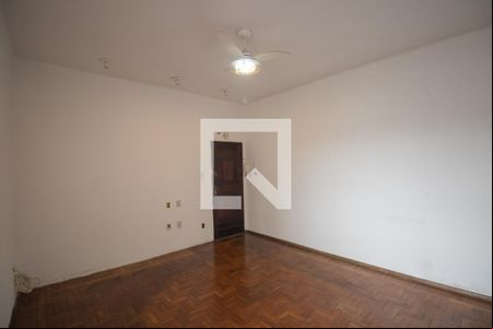 Sala de apartamento para alugar com 2 quartos, 100m² em Mutondo, São Gonçalo