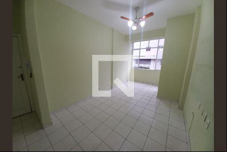 Sala de apartamento para alugar com 2 quartos, 67m² em Centro, São Vicente