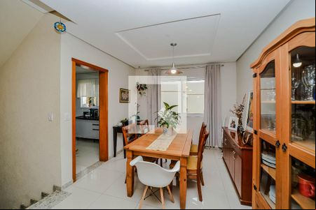 Sala de casa de condomínio à venda com 3 quartos, 191m² em Vila Ipiranga, Porto Alegre