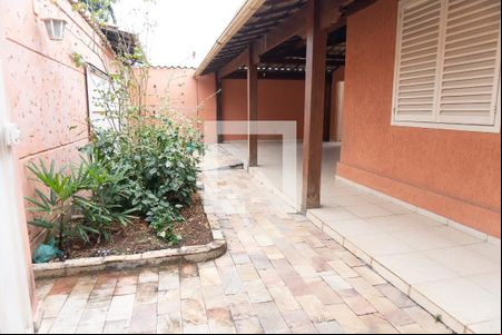 Quintal de casa à venda com 4 quartos, 222m² em Fonte Grande, Contagem