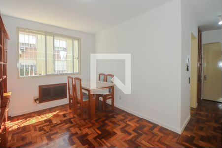 Sala de apartamento à venda com 2 quartos, 70m² em Costa E Silva, Porto Alegre