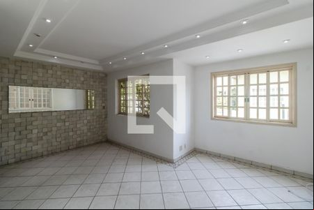 Sala de casa de condomínio à venda com 4 quartos, 195m² em Vila Robertina, São Paulo
