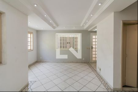Sala de casa de condomínio à venda com 4 quartos, 195m² em Vila Robertina, São Paulo