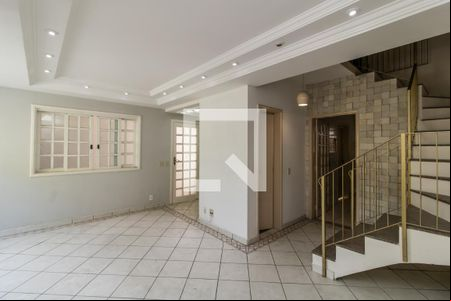 Sala de casa de condomínio à venda com 4 quartos, 195m² em Vila Robertina, São Paulo