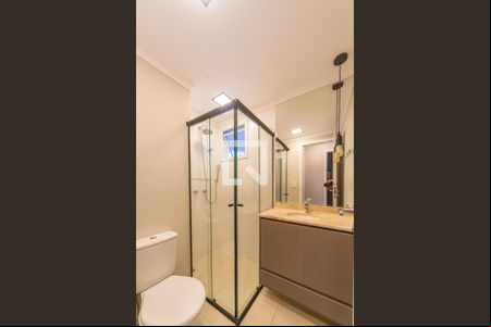 Banheiro  de apartamento para alugar com 2 quartos, 55m² em Vila Tibiriçá, Santo André